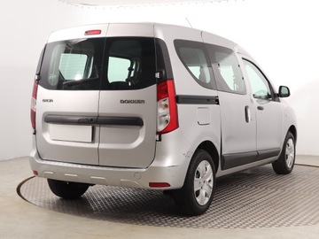 Dacia Dokker Mikrovan Facelifting 1.6 SCe 102KM 2018 Dacia Dokker 1.6 SCe, Salon Polska, 1. Właściciel, zdjęcie 4