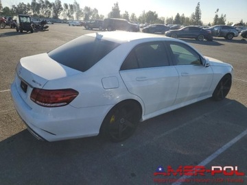 Mercedes Klasa E W213 2016 Mercedes-Benz Klasa E _E 350_3.5 L_V6_RWD_2016 3.5 Benzyna 302KM, zdjęcie 3