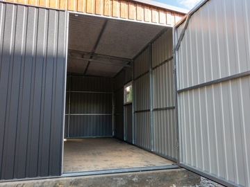 Жестяной гараж с крышей / под дерево / гаражи из листового металла TRANSTAL