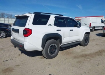 Toyota 2025 Toyota 4-Runner TDR Off Road Premium, od ubezpieczalni 2.4 Benzyna 278KM, zdjęcie 10