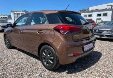Hyundai i20 II Coupe 1.2 MPI 84KM 2017 Hyundai i20 1.2 Benzyna 84KM, zdjęcie 6