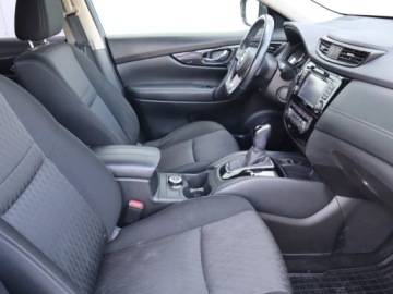 Nissan X-Trail III Terenowy 2.0 dCi 177KM 2017 Nissan X-Trail 2.0 dCi, Salon Polska, zdjęcie 8