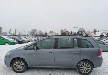 Opel Zafira B 1.9 CDTI ECOTEC 120KM 2007 Opel Zafira Opel Zafira 1.9 Diesel 120KM, zdjęcie 1