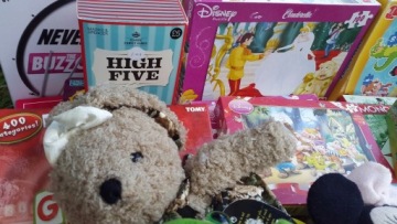 OUTLET Toys Игры Талисманы - оптом по весу 1 кг.