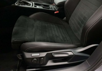 Volkswagen Passat B8 Variant Facelifting 1.5 TSI EVO 150KM 2022 Volkswagen Passat VAT 23 Limousine Elegance 1.5TSI 150KM DSG 2022 r. salon, zdjęcie 12