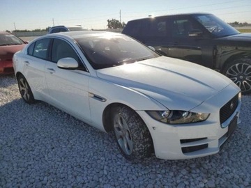 Jaguar XE Sedan 2.0 i4 240KM 2017 Jaguar XE 2017r., 2.0L, zdjęcie 1