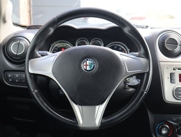 Alfa Romeo MiTo Hatchback 3d 1.4 16v 78KM 2010 Alfa Romeo MiTo 1.4 MPI, Salon Polska, GAZ, Klima, zdjęcie 14