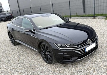 Volkswagen Arteon Fastback 2.0 TSI 190KM 2017 Volkswagen Arteon 2.0 TSI 190 KM R-Line 163.000 km 1 wlasciciel Warsza, zdjęcie 1