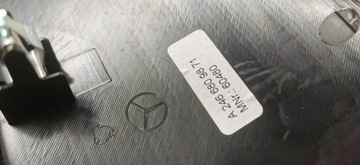 Mercedes B W246 ДЕКОР НАКЛАДКА КОНСОЛИ ЕВРОПА 2012 г.