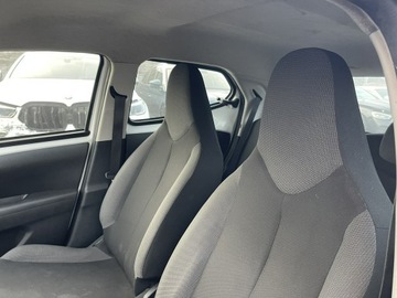 Toyota Aygo II Hatchback 3d Facelifting 1.0 VVT-i 72KM 2021 Toyota Aygo Klimatyzacja LPG, zdjęcie 10