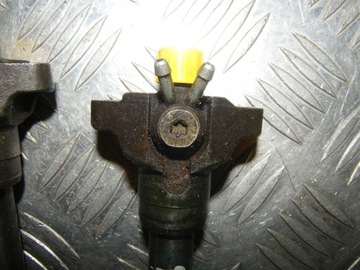 BMW E46 2.0D M47 136KM VSTŘIKOVACÍ TRYSKA VSTŘIKOVAČE