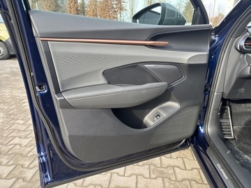 Cupra Terramar SUV 1.5 eTSI 150KM 2026 Cupra Terramar 1.5 eTSI 150 KM 7-biegowa automatyc, zdjęcie 9