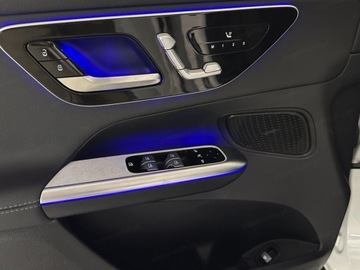 Mercedes GLC C254/X254 2025 GLC 300 e 4-Matic Avantgarde 2.0 (360KM) 2025, zdjęcie 12