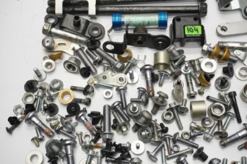 YAMAHA YZF-R6 RJ27 17-19 БОЛТЫ ВИНТЫ