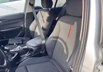 BMW Seria 1 F20-F21 Hatchback 5d Facelifting 2015 118i 136KM 2015 BMW Seria 1 Bezwypadekserwis asoxenonz NiemiecSPORT 1.6 Benzyna 136KM, zdjęcie 19