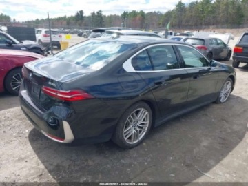 BMW Seria 5 G90-91 2024 BMW Seria 5 530I XDrive 2024 2.0 Benzyna 255KM, zdjęcie 4