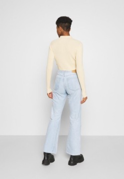 Джинсы с колокольчиками Weekday 29