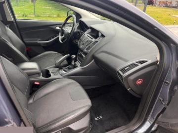 Ford Focus III Hatchback 5d 1.6 EcoBoost 150KM 2011 Ford Focus 1.6 EcoBoost Start-Stopp-System Titanium 150KM 2011r, zdjęcie 20