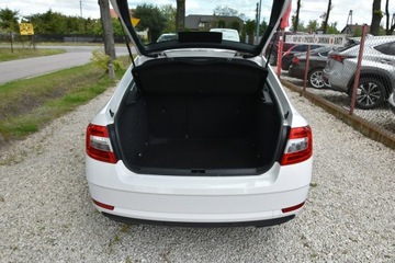Skoda Octavia III Liftback Facelifting 1.6 TDI 115KM 2019 Škoda Octavia Skoda Octavia 1.6TDi 116KM 2019r., zdjęcie 25