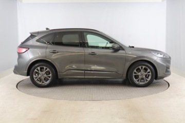 Ford Kuga III SUV 1.5 EcoBoost 150KM 2022 Ford Kuga 1.5 EcoBoost, Salon Polska, zdjęcie 5