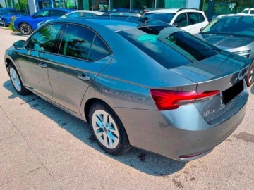 Skoda Octavia IV Liftback 1.5 TSI EVO 150KM 2026 SKODA Octavia Essence 1.5 TSI mHEV DSG Sedan 150KM 2026, zdjęcie 2