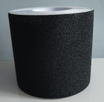 ПРОТИВОСКОЛЬЖАЮЩАЯ ЛЕНТА ПРЕМИУМ 150 мм 18 м ЧЕРНАЯ ШИРИНА 15 СМ OHS