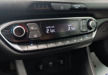 Hyundai i30 III Wagon Facelifting 1.0 T-GDI 120KM 2022 Hyundai i30 1.0 T-GDI 120KM Smart SalonPL SerwisASO FV23 Gwarancja P.Zima, zdjęcie 15