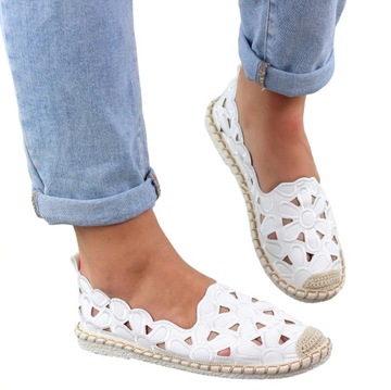 Białe Płaskie Ażurowe Espadryle TRAMPKI Damskie z Wycięciami Flowers 38