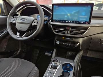 Ford Kuga III SUV Facelifting 2.5 FHEV 180KM 2025 Od ręki - Active 2.5 FHEV 180KM / Hak, Pakiet Winter, zdjęcie 5