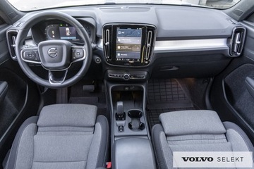 Volvo XC40 Crossover Facelifting 2.0 B4 197KM 2023 Volvo XC 40 Volvo XC40 B4 197KM FV23%-Gwaranacja12, zdjęcie 15