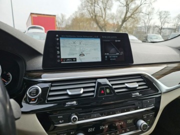 BMW Seria 5 G30-G31 Limuzyna 520d 190KM 2018 BMW 520 2.0 Diesel 190KM Automat xDrive salon PL, zdjęcie 13