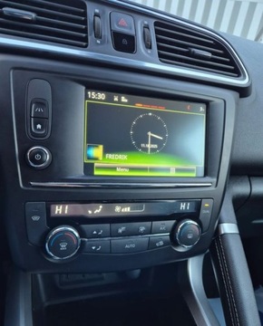 Renault Kadjar Crossover 1.5 dCi 110KM 2015 Renault Kadjar 1.5 DCI Automat BOSE Grzana szyba Zadbany 1.5 Diesel 110KM, zdjęcie 16