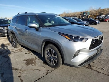 Toyota Highlander III 2023 Toyota Highlander L 2023 2.4l 2.4 Benzyna 265KM, zdjęcie 4