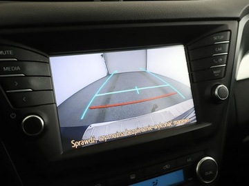 Toyota Avensis III Wagon Facelifting 2015 2.0 D-4D 143KM 2015 Toyota Avensis Executive skóra panorama navi, zdjęcie 23