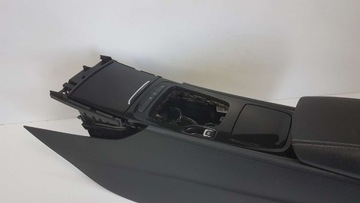 ЦЕНТРАЛЬНЫЙ ТУННЕЛЬНЫЙ ПОДЛОКОТНИК INSIGNIA B КОЖАНЫЙ