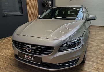 Volvo V60 I Kombi Facelifting 2.0 D2 DRIVE-E 120KM 2017 Volvo V60 D2 NAVI ZAREJESTROWANY gwarancja manual SKORA 2.0, zdjęcie 12