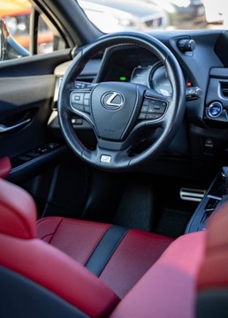 Lexus UX Crossover 250h 184KM 2020 Lexus UX Lexus UX 250h F Sport AWD 184km 2.0 Hybryda 184KM, zdjęcie 11