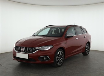 Fiat Tipo II Hatchback 1.6 E-Torq 110KM 2018 Fiat Tipo 1.6 16V, Serwis ASO, Automat, Klima, zdjęcie 1
