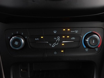 Ford Focus III Sedan Facelifting 1.6 Ti-VCT 105KM 2017 Ford Focus 1.6 i, Salon Polska, GAZ, Klima, zdjęcie 12