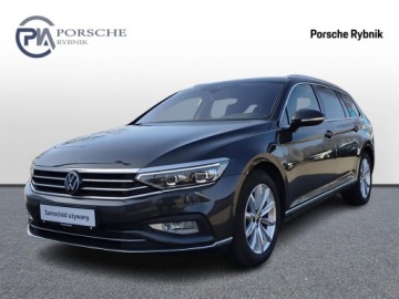 Volkswagen Passat B8 Variant Facelifting 2.0 TDI SCR 200KM 2022 Volkswagen Passat Variant 2.0TDI 200KM ACC 4x4 Iwl