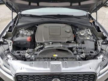 Jaguar F-Pace 2024 Jaguar F-Pace 2024r., 4x4, 2.0L 2.0 Benzyna 246KM, zdjęcie 11