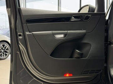 Volkswagen Sharan II Van Facelifting 1.4 TSI 150KM 2020 Volkswagen Sharan Highline / 7 osobowy / Elektrycz, zdjęcie 10