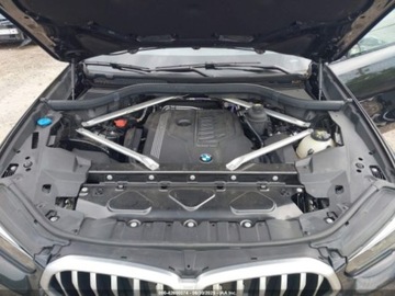 BMW X6 G06 2023 BMW X6 xDrive40I 2023 3.0l 3.0 Benzyna 335KM, zdjęcie 8