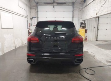 Porsche Cayenne III 2017 Porsche Cayenne 2017, 3.0L, 4x4, od ubezpieczalni 3.0 Benzyna 300KM, zdjęcie 4