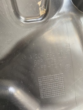 КОЛЕСНАЯ АРКА ПЕРЕДНЯЯ СПРАВА, ПЕРЕДНЯЯ СПРАВА MERCEDES W204