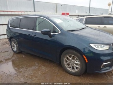 Chrysler Pacifica II 2023 Chrysler Pacifica 2023 Chrysler Pacifica Touring L FWD 3.6 Benzyna 287KM, zdjęcie 12