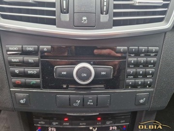 Mercedes Klasa E W212 Limuzyna 350 CDI BlueEFFICIENCY 231KM 2009 Mercedes-Benz Klasa E E350 V6 Diesel Automat Szyberdach 3.0 Diesel 230KM, zdjęcie 24