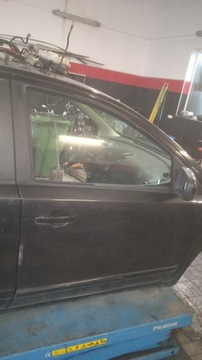 DVEŘE PRAVÉ PŘEDNÍ NISSAN NOTE E11
