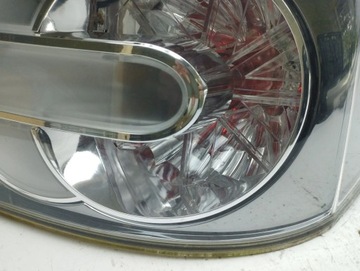 MAZDA CX-7 2011 PRAVÁ STRANA SVĚTLA ZADNÍ