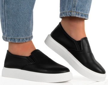 TRAMPKI CZARNE TENISÓWKI SLIP ON SKÓRZANE 38